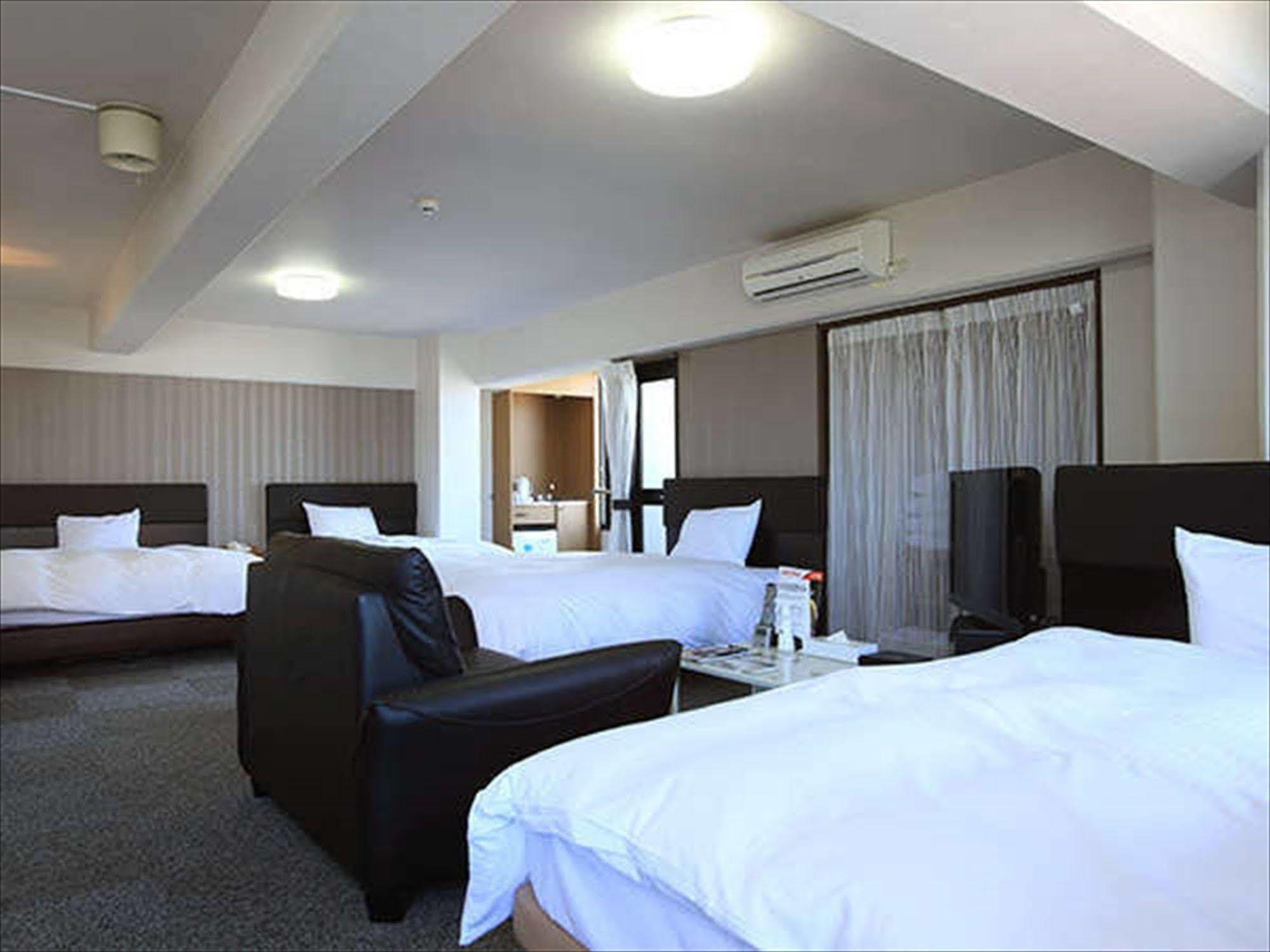 Green Rich Hotels Miyazaki Exterior foto